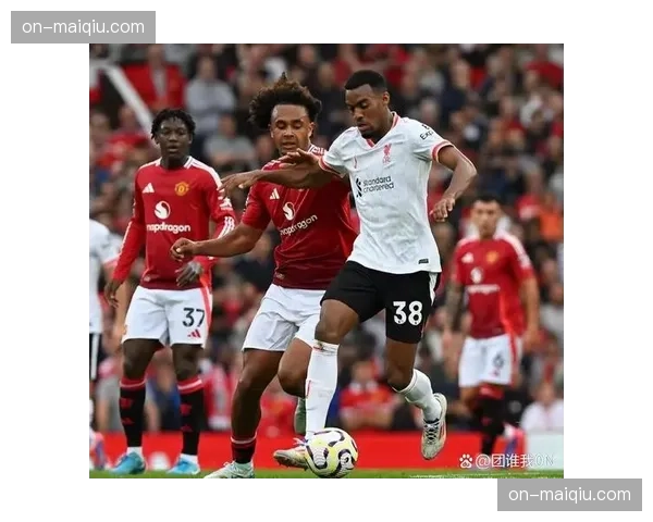 半场战报:曼联0-2落后布伦特福德,滕哈赫半场连换两人调整 半场战报:曼联0-2落后布伦特福德,滕哈赫半场连换两人调整