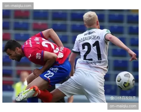 新赛季启用教练挑战规则与轻微接触犯规尺度调整，引发各方讨论